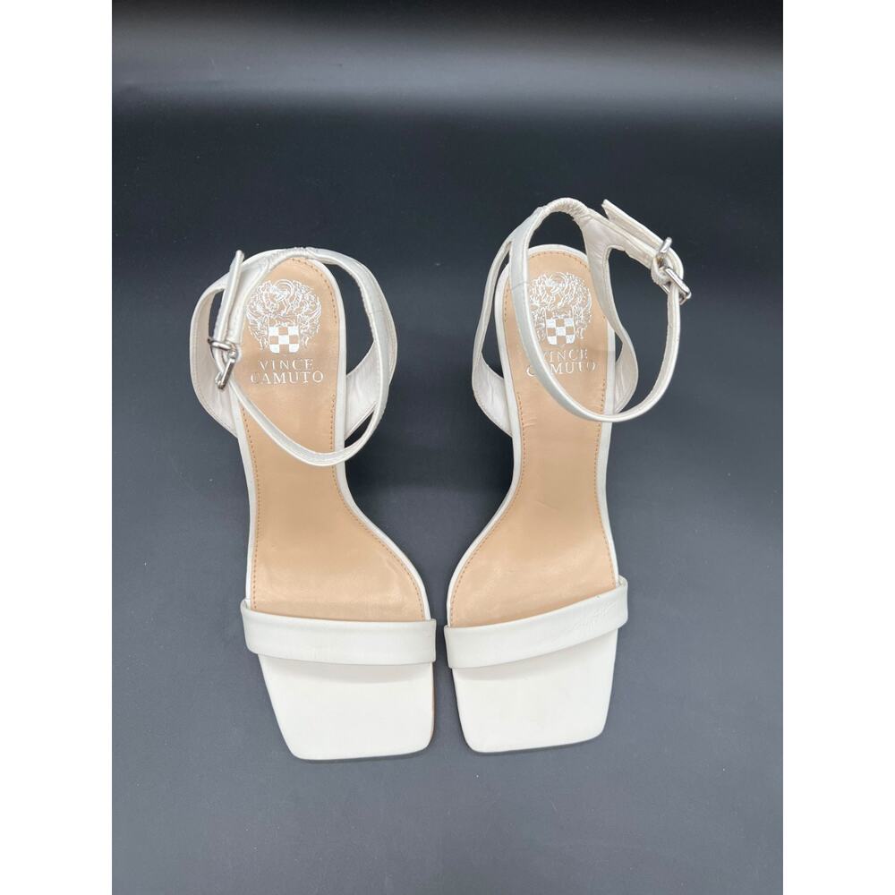 NEW VINCE CAMUTO Bendiva Leather Ankle Strap Pin Block Heel Sandals 9M - Picture 4 of 7